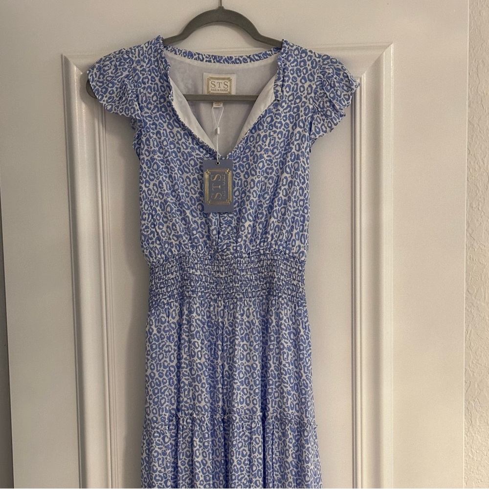 Sail to Sable Floral Animal Print Flutter Sleeve MIDI Dress. NWT, never worn